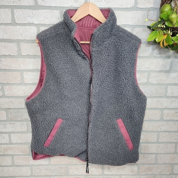 PULSE Reversible Winter Vest XL - Picture 11 of 12